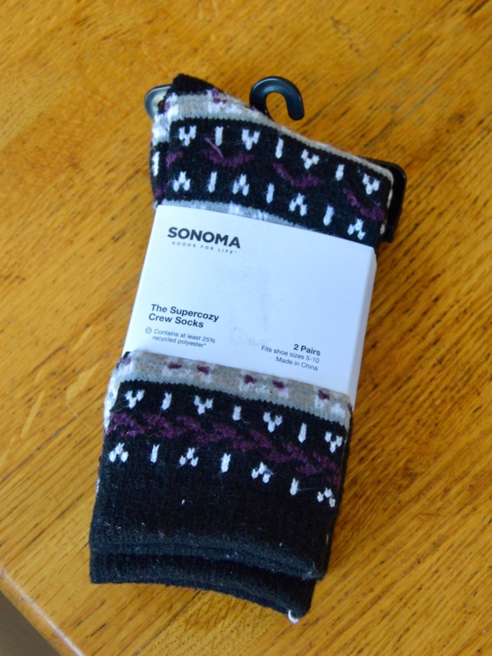 NWT Sonoma Super Cozy Crew Sock 2 Pairs - fits sizes 5 - 10